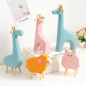 Mini Peppa Pig and Blue pig ornaments/figurines